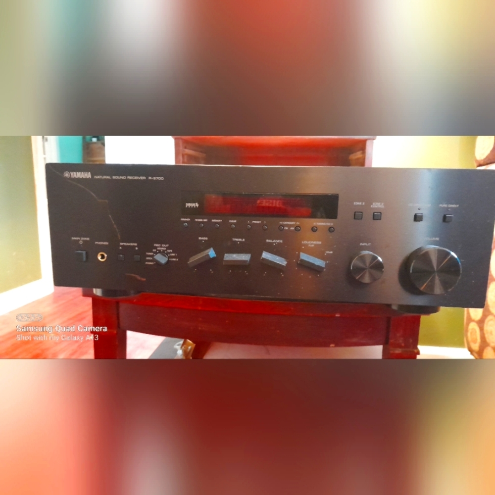 Yamaha stereo receiver